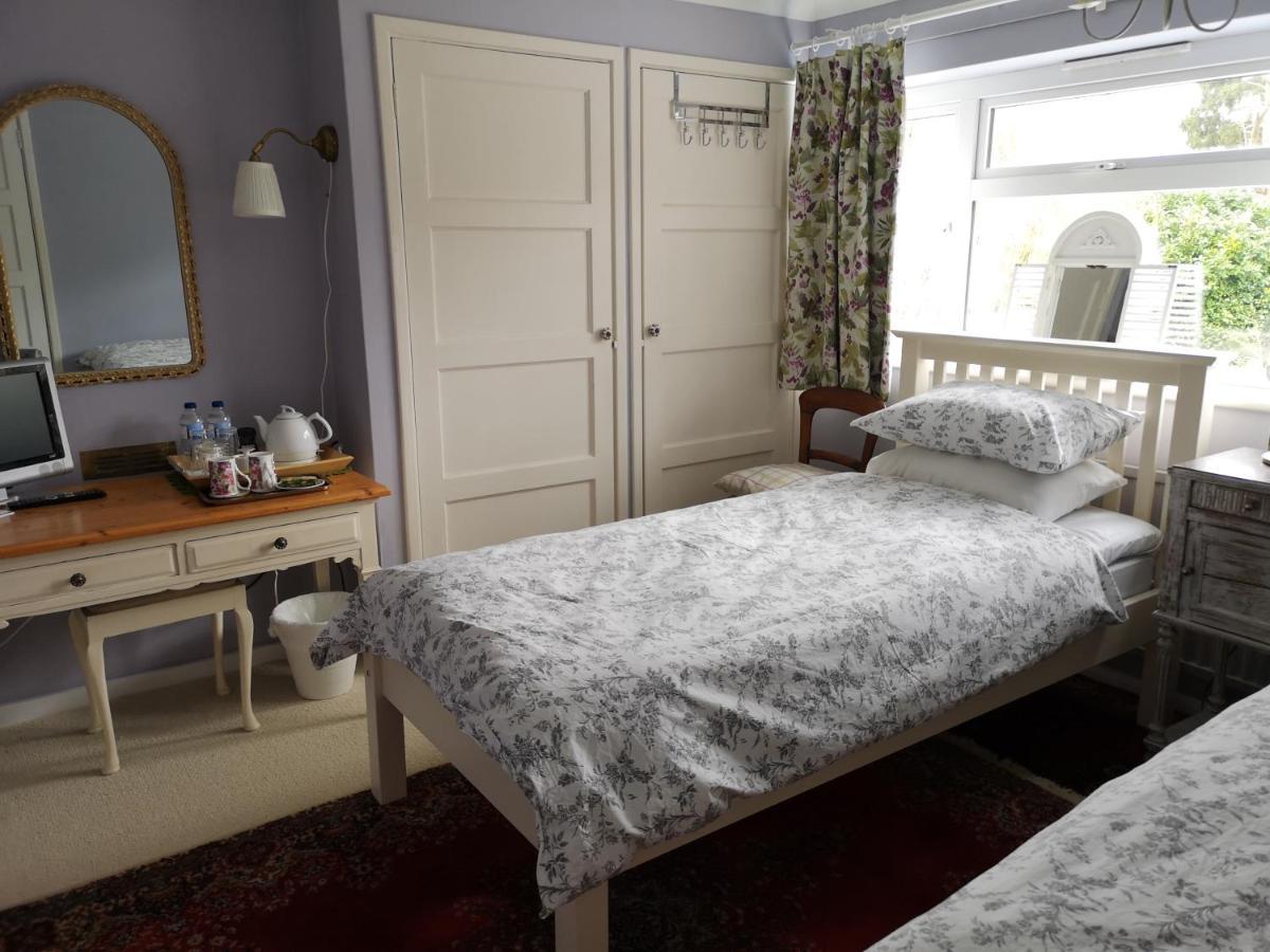 Upthedowns B&B Севъноукс Екстериор снимка