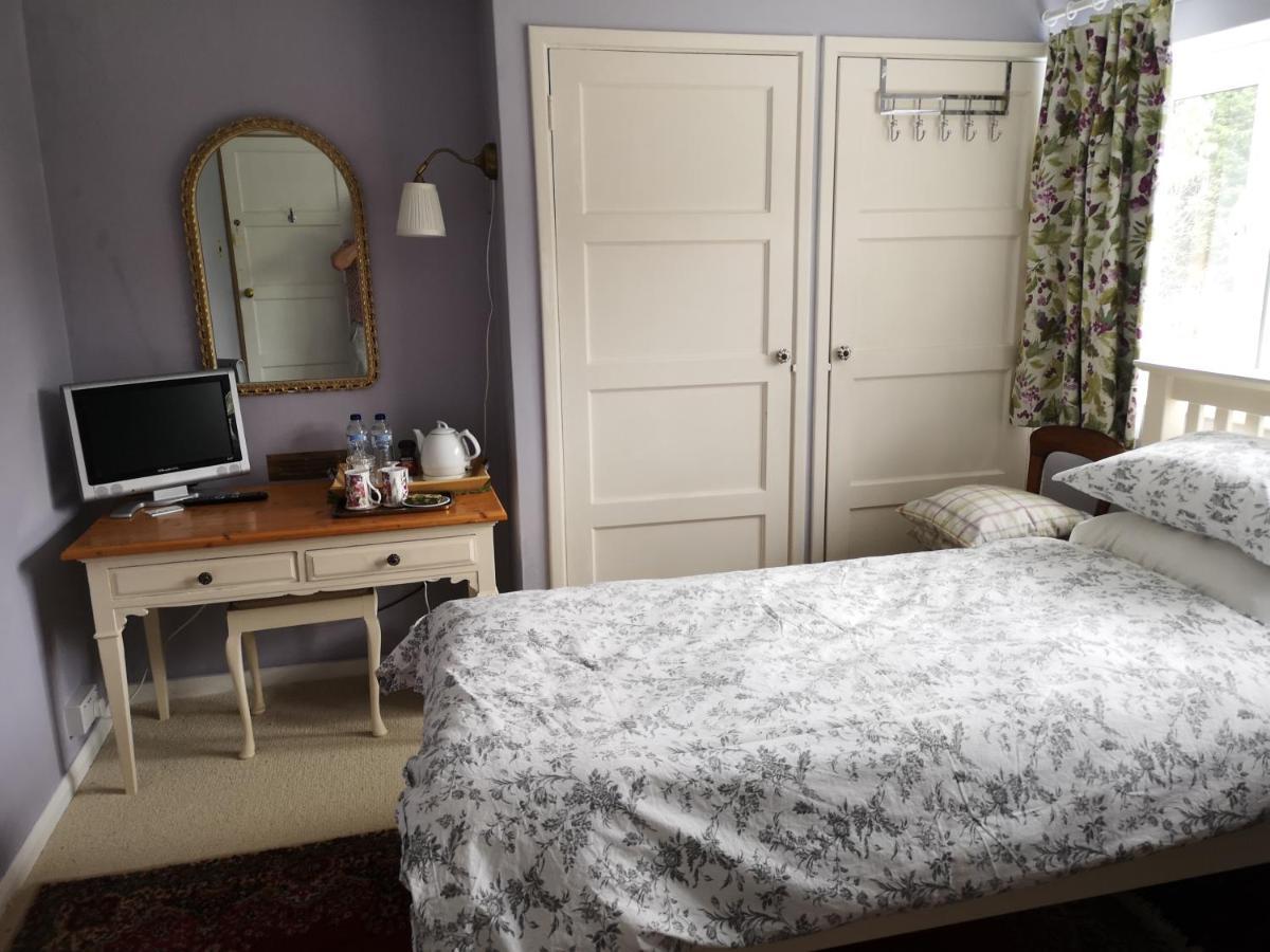 Upthedowns B&B Севъноукс Екстериор снимка
